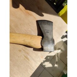 Klasyczna średnia siekiera szwedzka z uszami Hults Bruk 0,8kg  z cholewą,  trzonek 65cm American Hikory